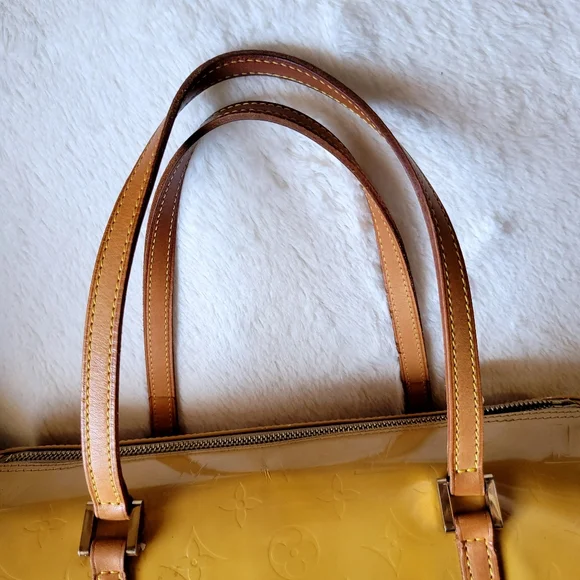 Louis Vuitton Bedford Vernis Bag - Picture 11 of 12